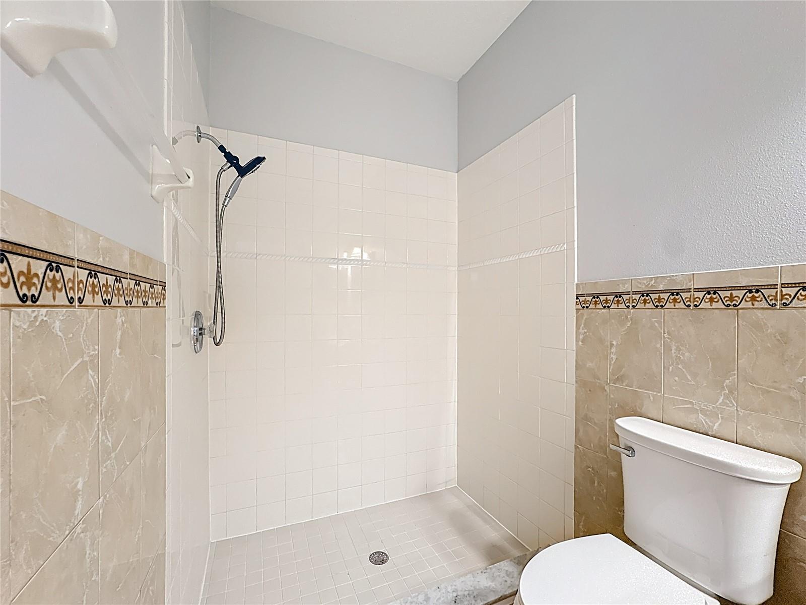 JOHNS LANDING PH 02 48 138 - Residential