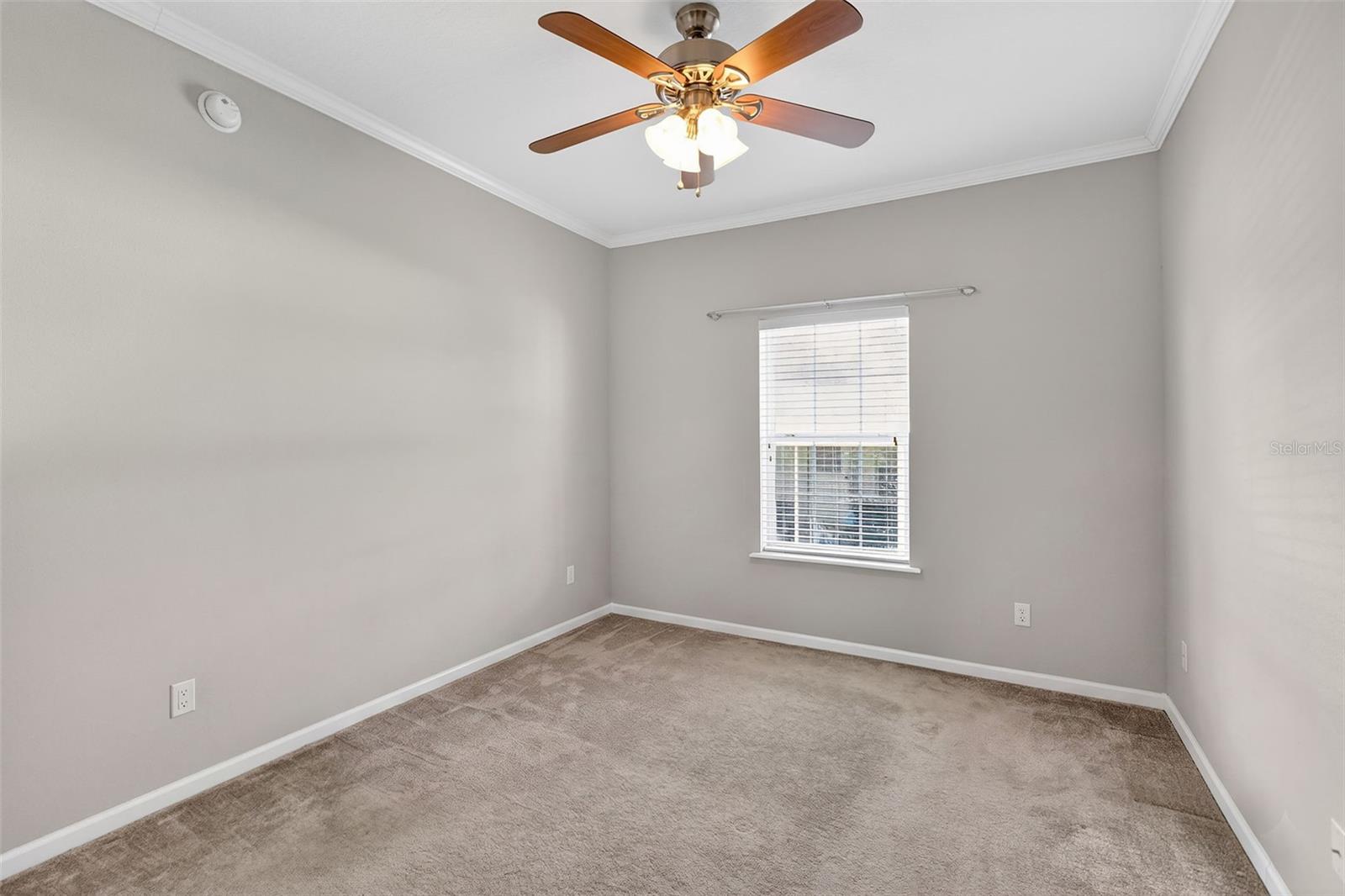 LA CASA MHP CO-OP - Residential