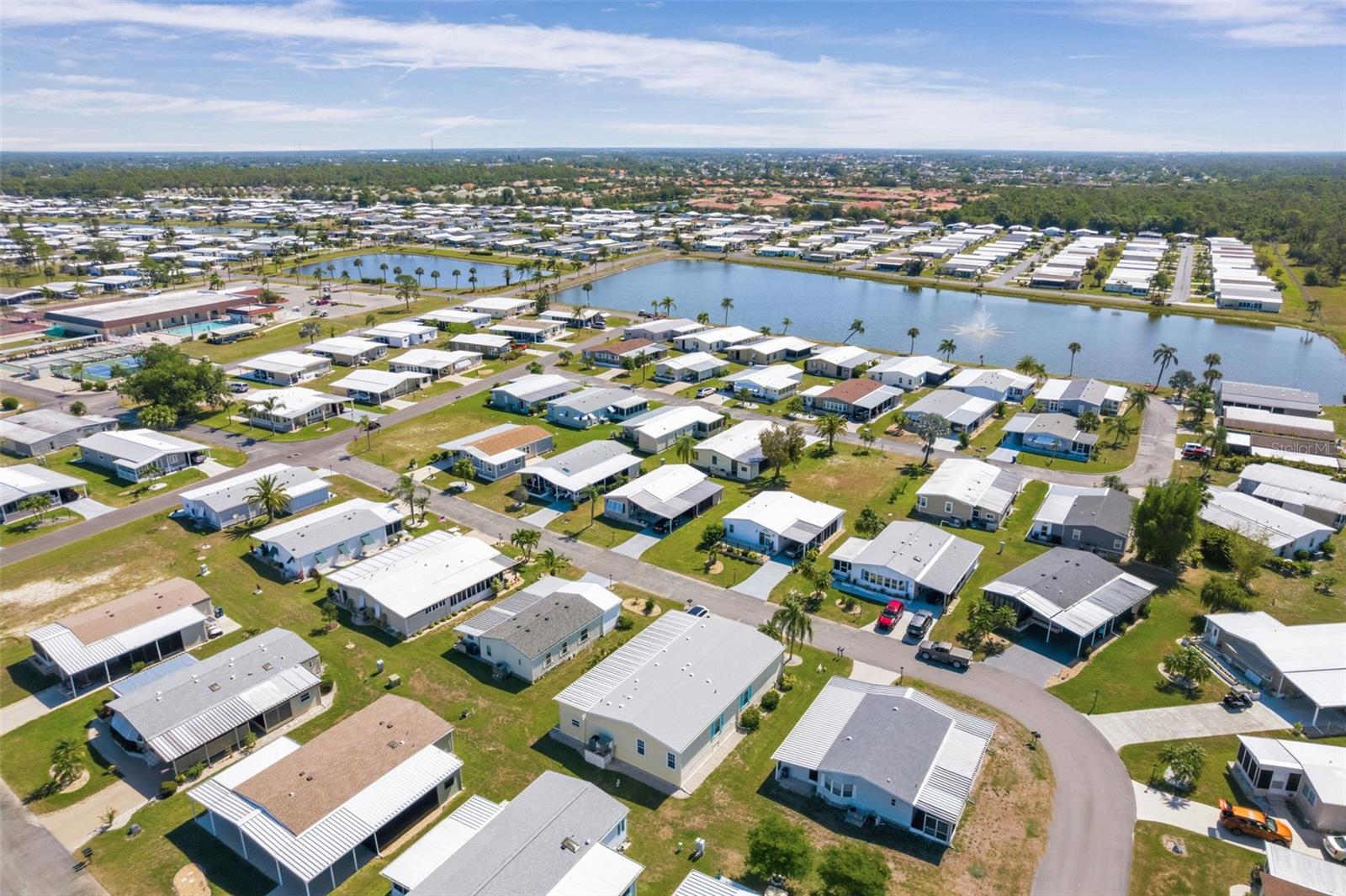 LA CASA MHP CO-OP - Residential