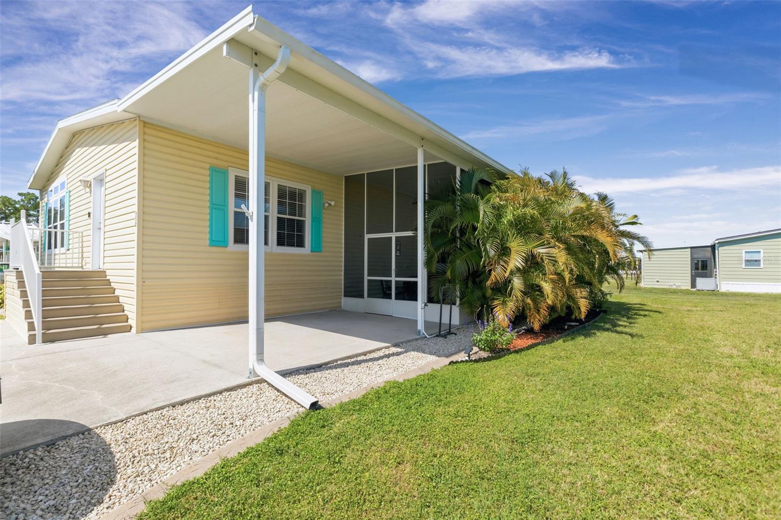 LA CASA MHP CO-OP - Residential