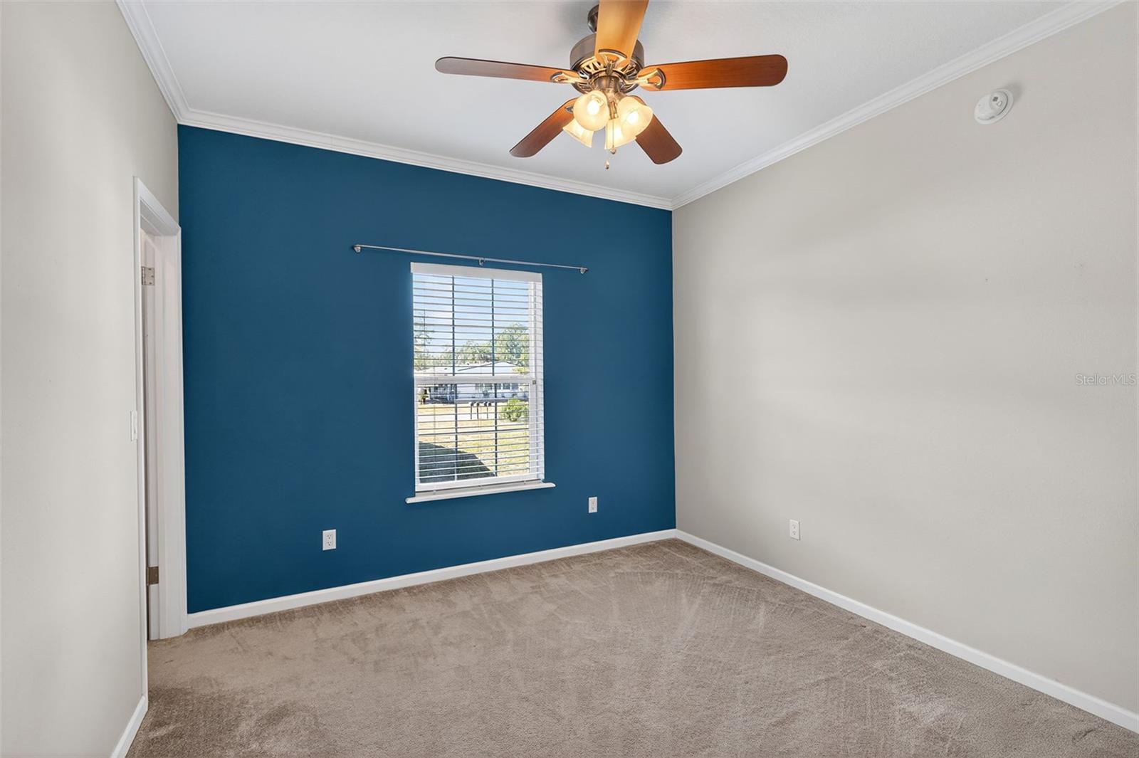 LA CASA MHP CO-OP - Residential