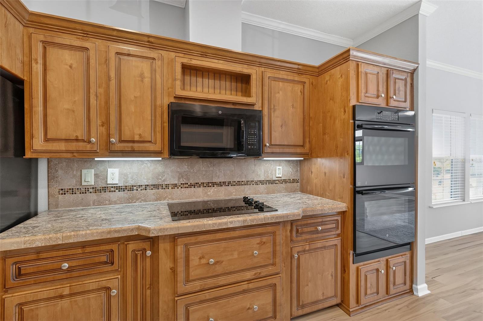 LA CASA MHP CO-OP - Residential