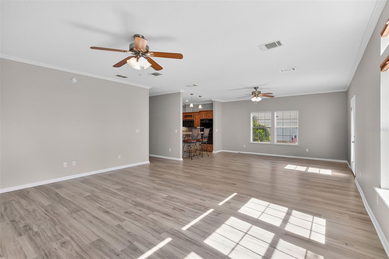 LA CASA MHP CO-OP - Residential