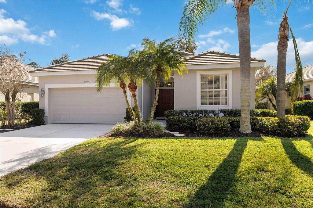 Photo of 12147 Red Leaf Road, Parrish, FL 34219 (MLS # A4676952)