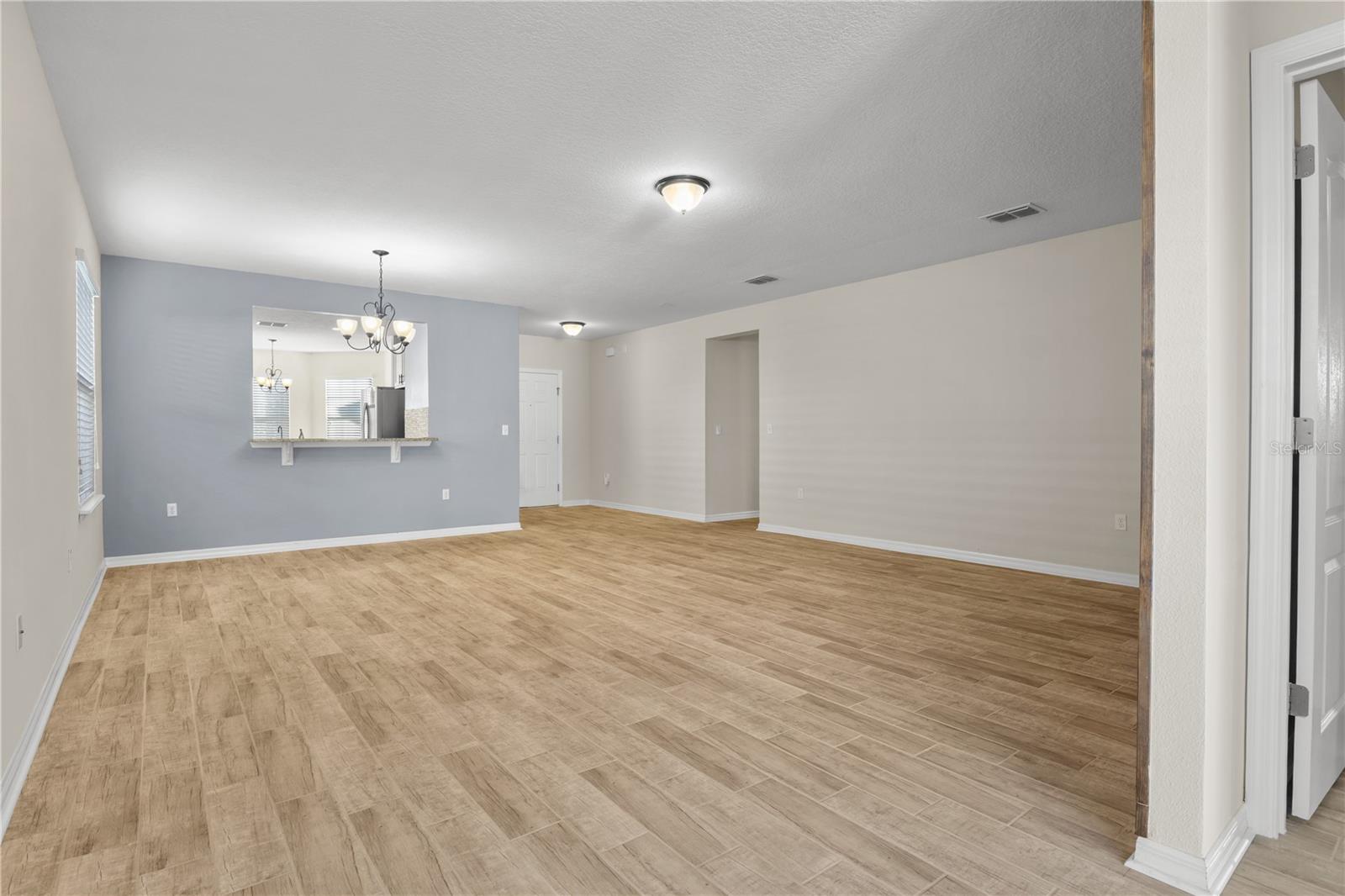 PATTERSON GROVES - Residential