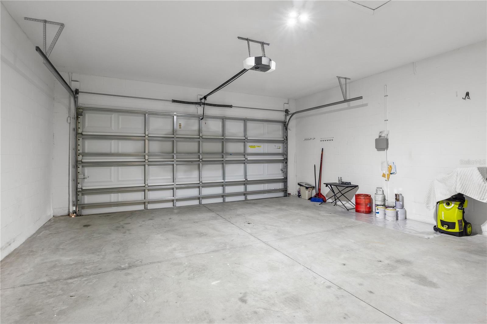 PATTERSON GROVES - Residential