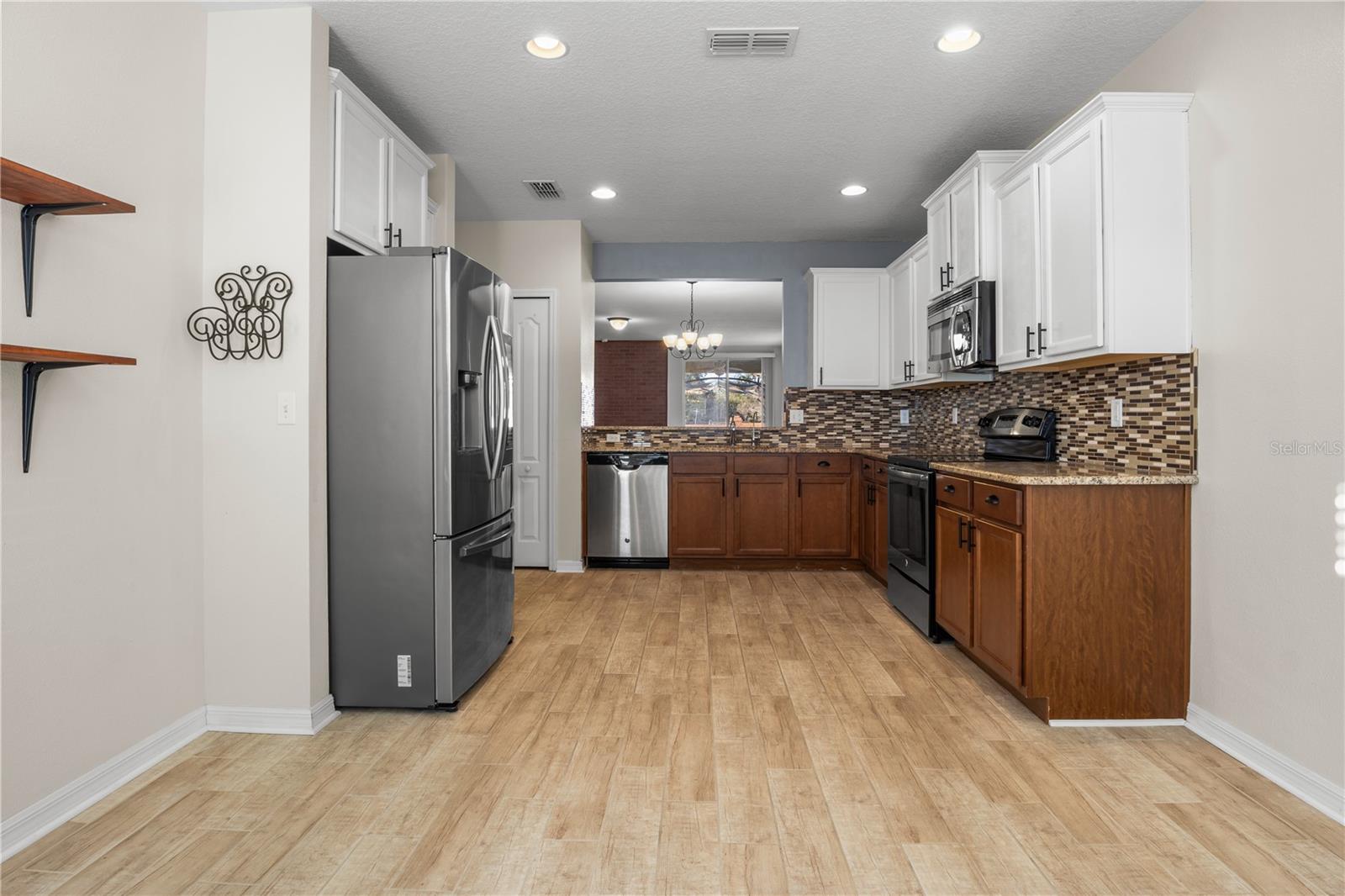 PATTERSON GROVES - Residential