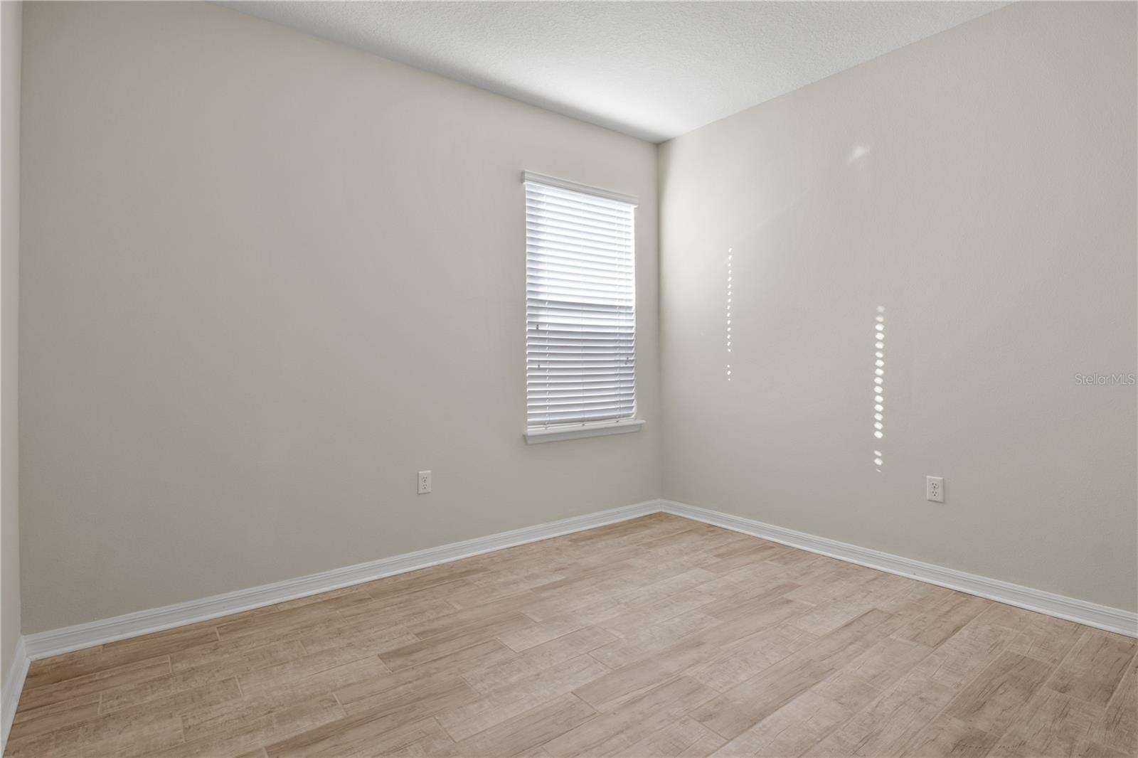 PATTERSON GROVES - Residential