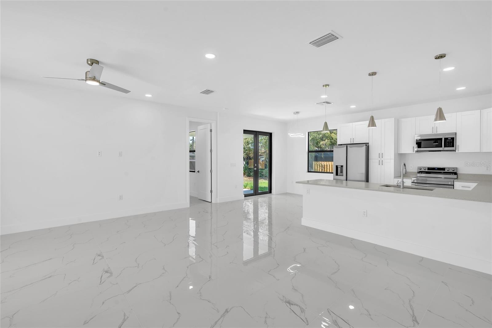 PORT CHARLOTTE - Residential