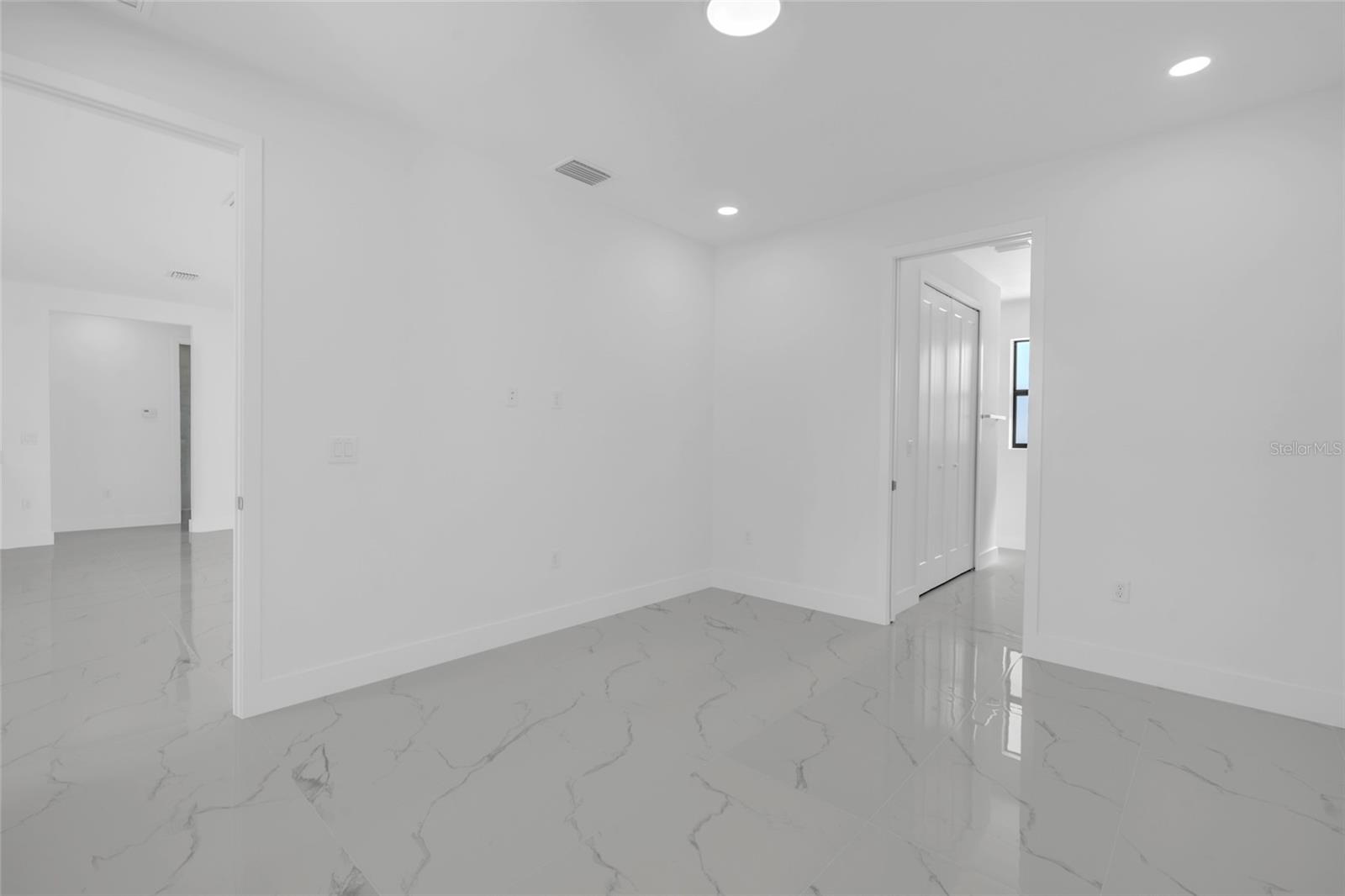 PORT CHARLOTTE - Residential