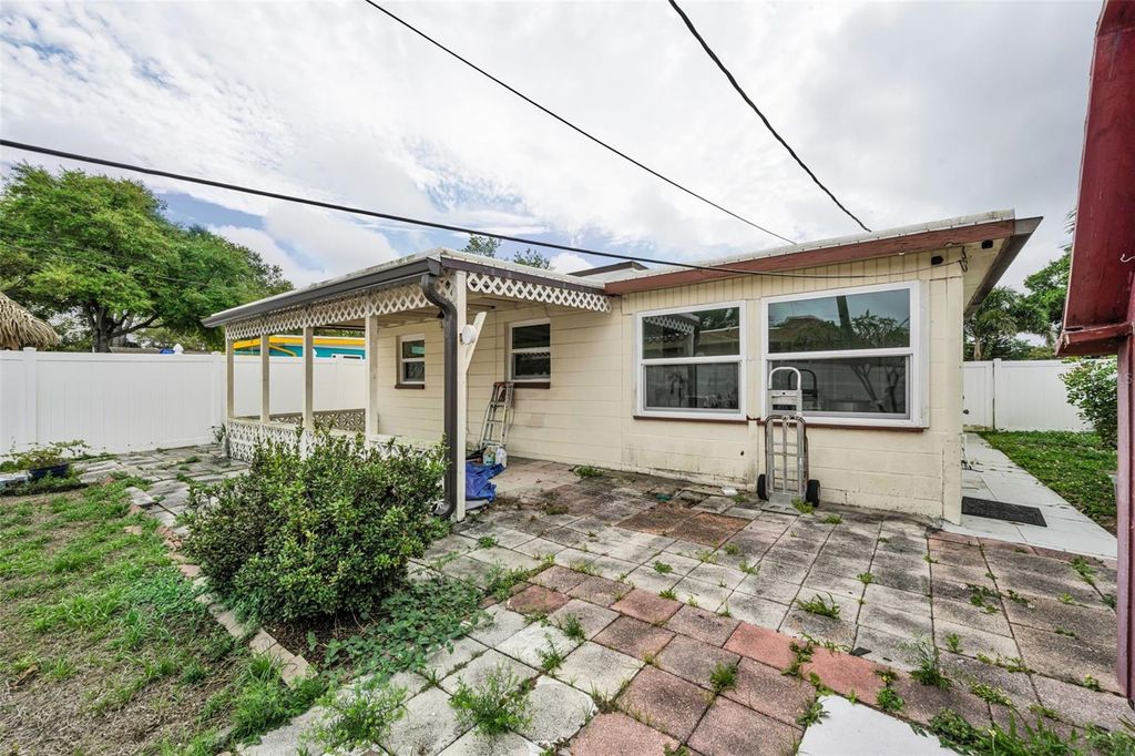 Photo of 5769 Dartmouth Avenue N, St Petersburg, FL 33710 (MLS # TB8489488)