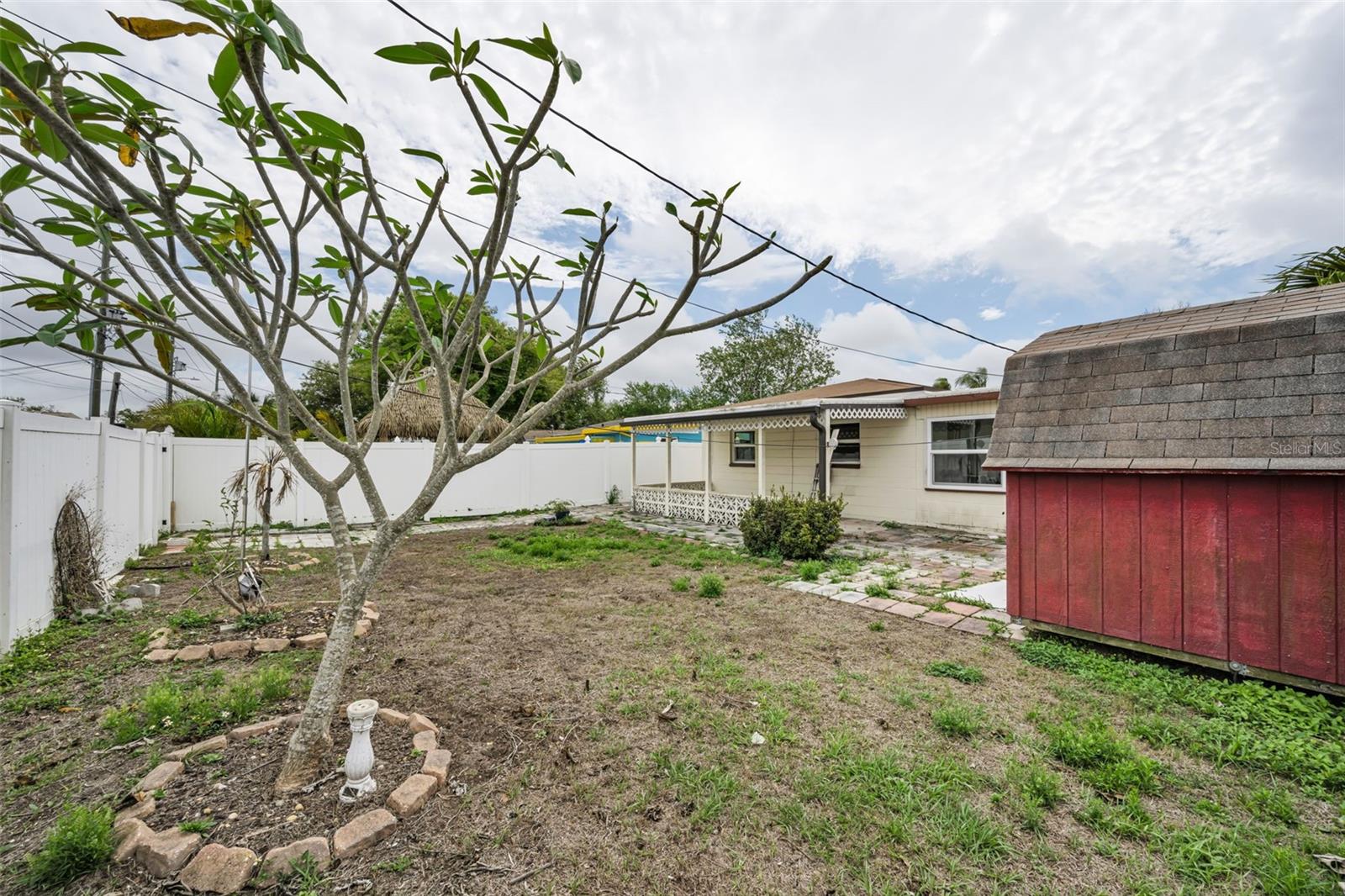 COLONIAL PARKS SUB - Residential