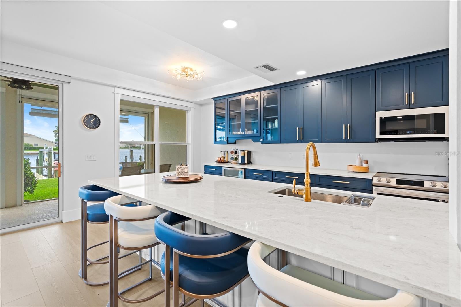 380 STELLA MARIS DRIVE N 2602