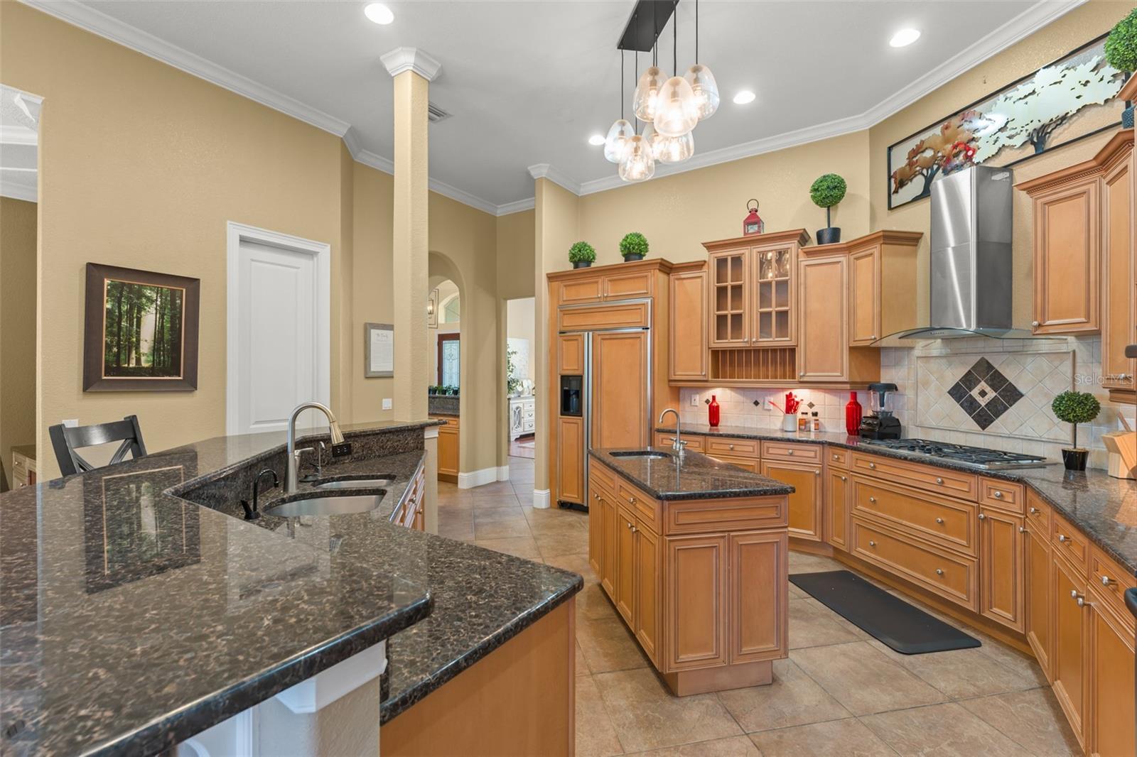 HARBOR ISLE - Residential