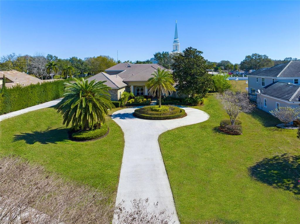 Photo of 3013 Seigneury Drive, Windermere, FL 34786 (MLS # O6377087)