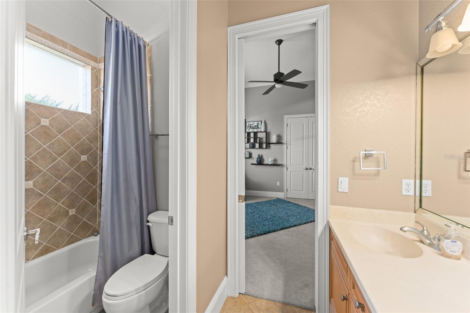 HARBOR ISLE - Residential