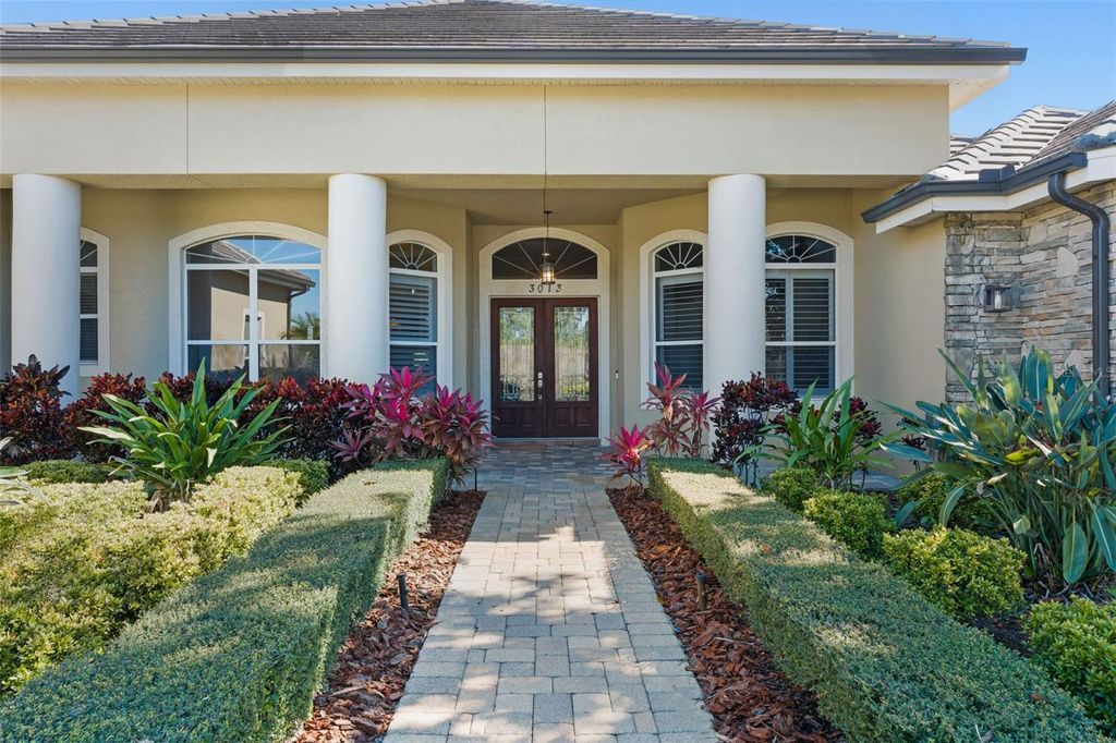 Photo of 3013 Seigneury Drive, Windermere, FL 34786 (MLS # O6377087)