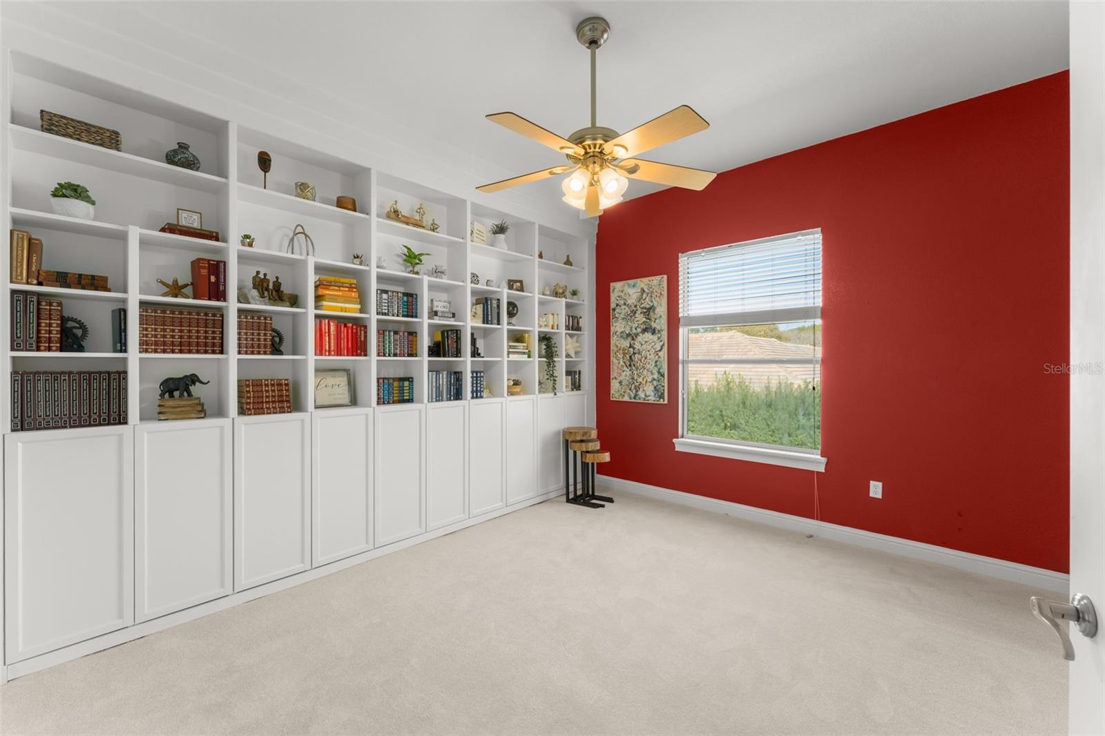 HARBOR ISLE - Residential