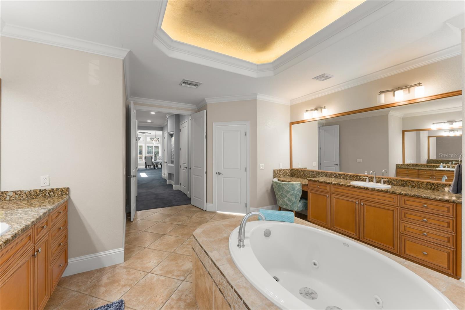 HARBOR ISLE - Residential