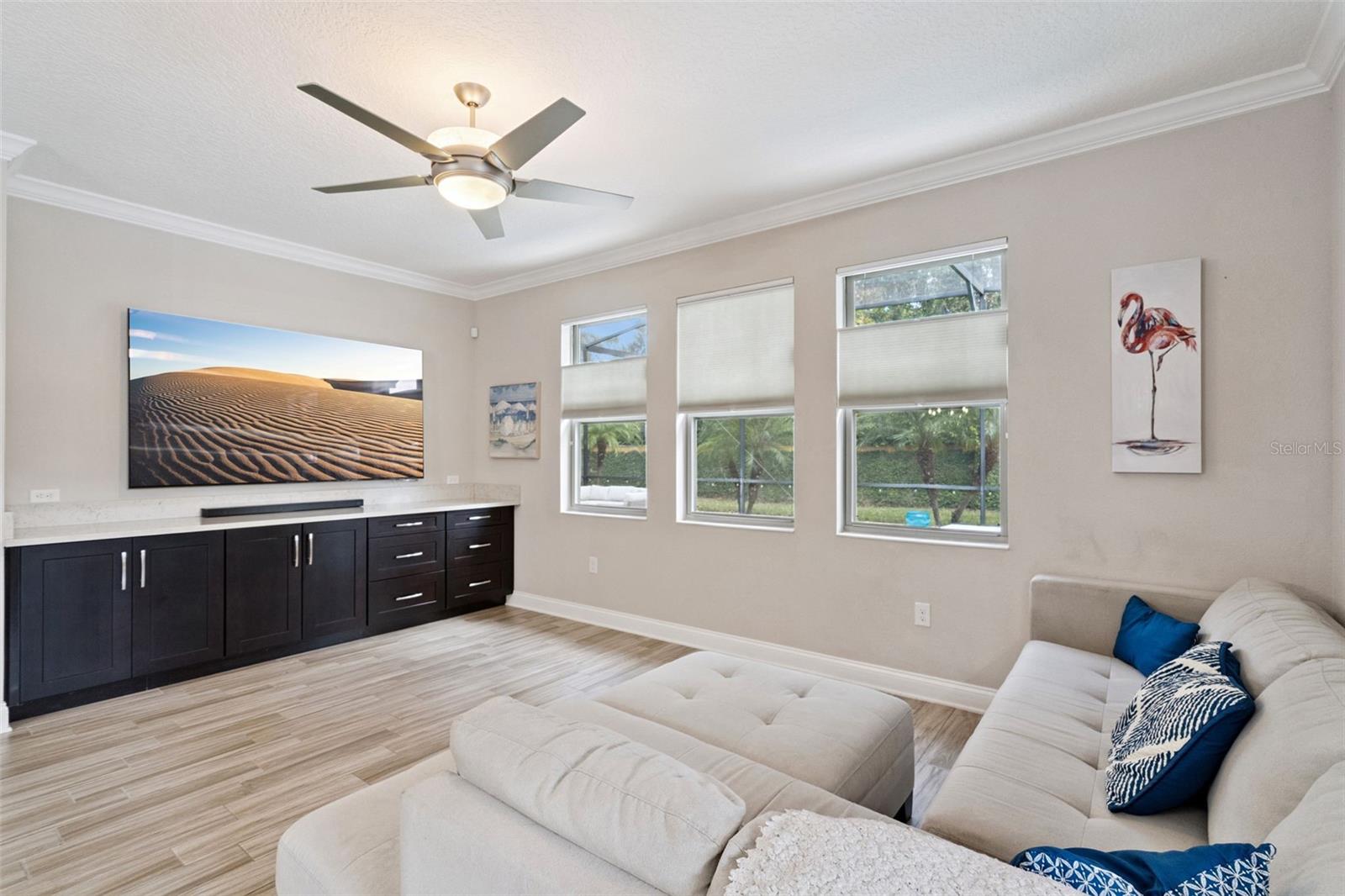 RIVIERA BELLA UNIT 2B - Residential