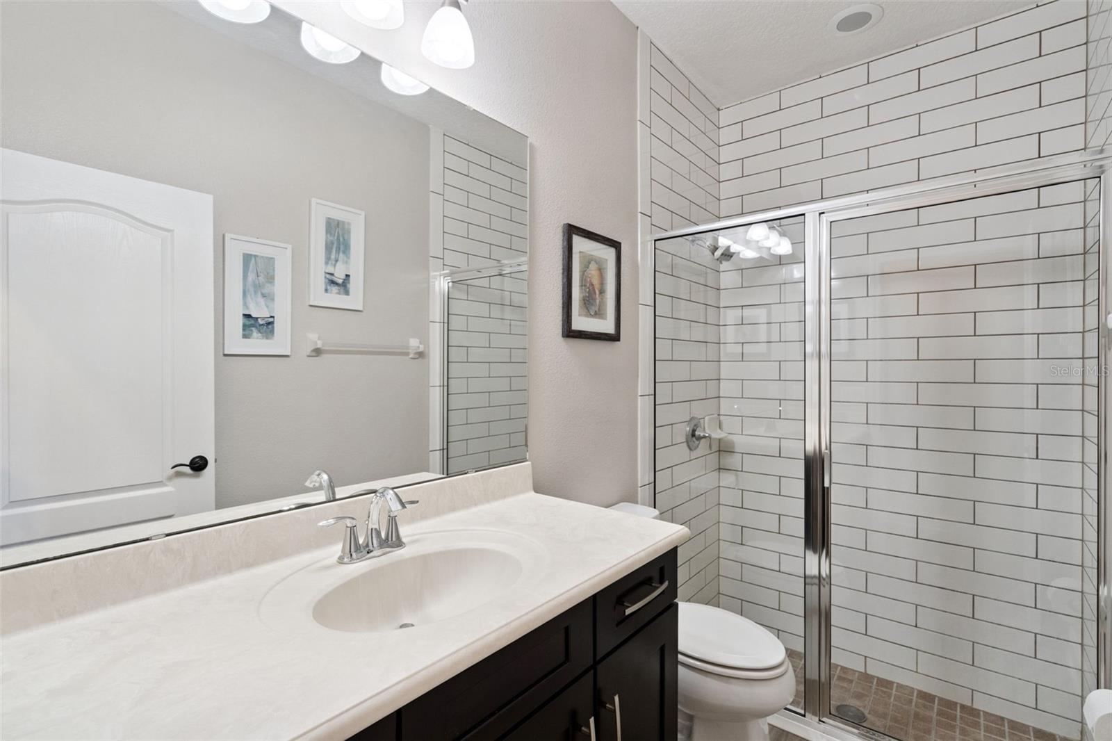 RIVIERA BELLA UNIT 2B - Residential