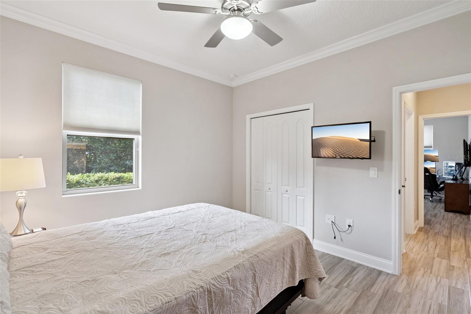 RIVIERA BELLA UNIT 2B - Residential