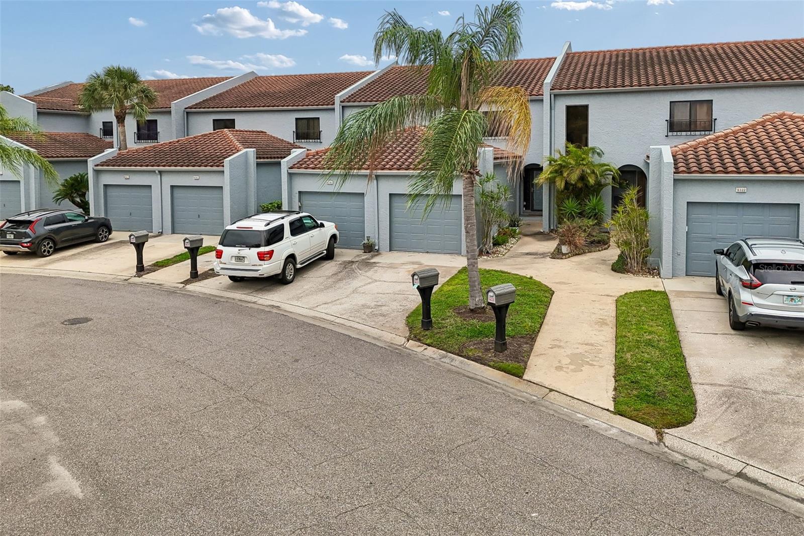 COLONY BAY CONDO ONE - Residential