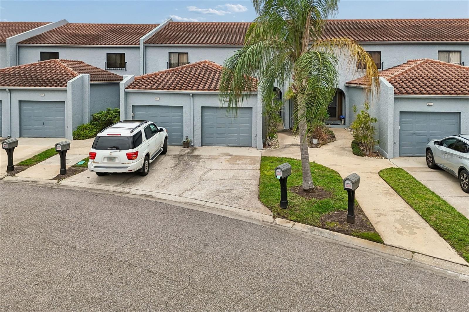 COLONY BAY CONDO ONE - Residential