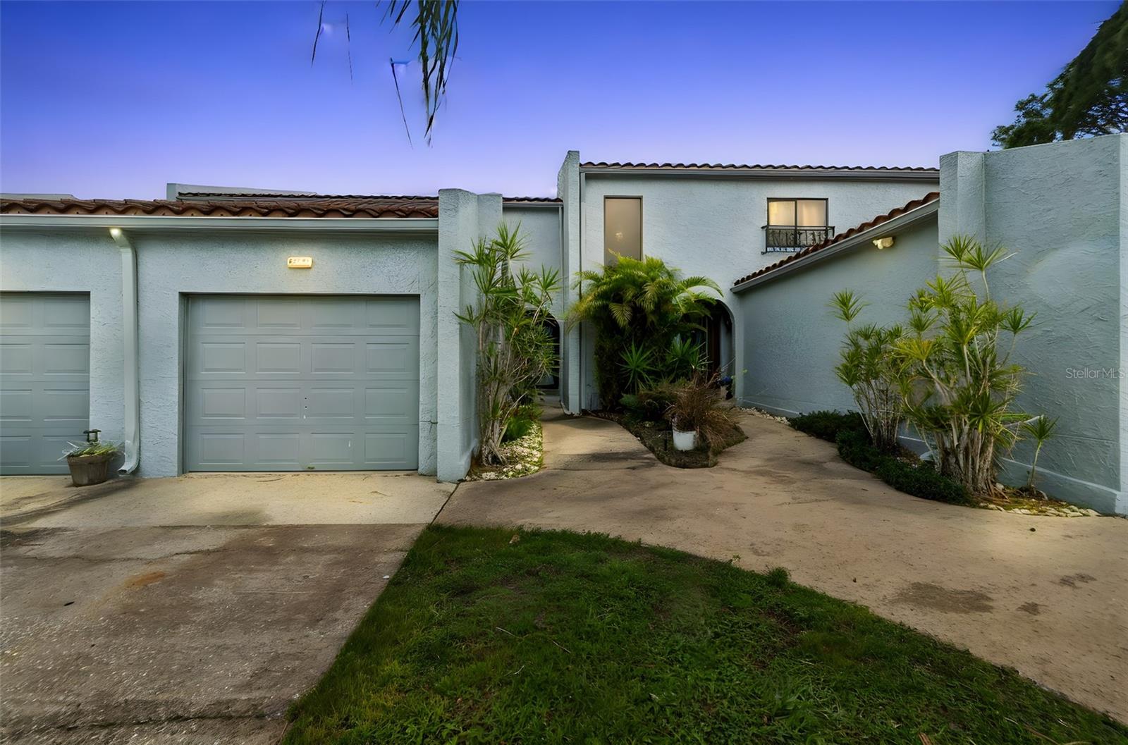 COLONY BAY CONDO ONE - Residential