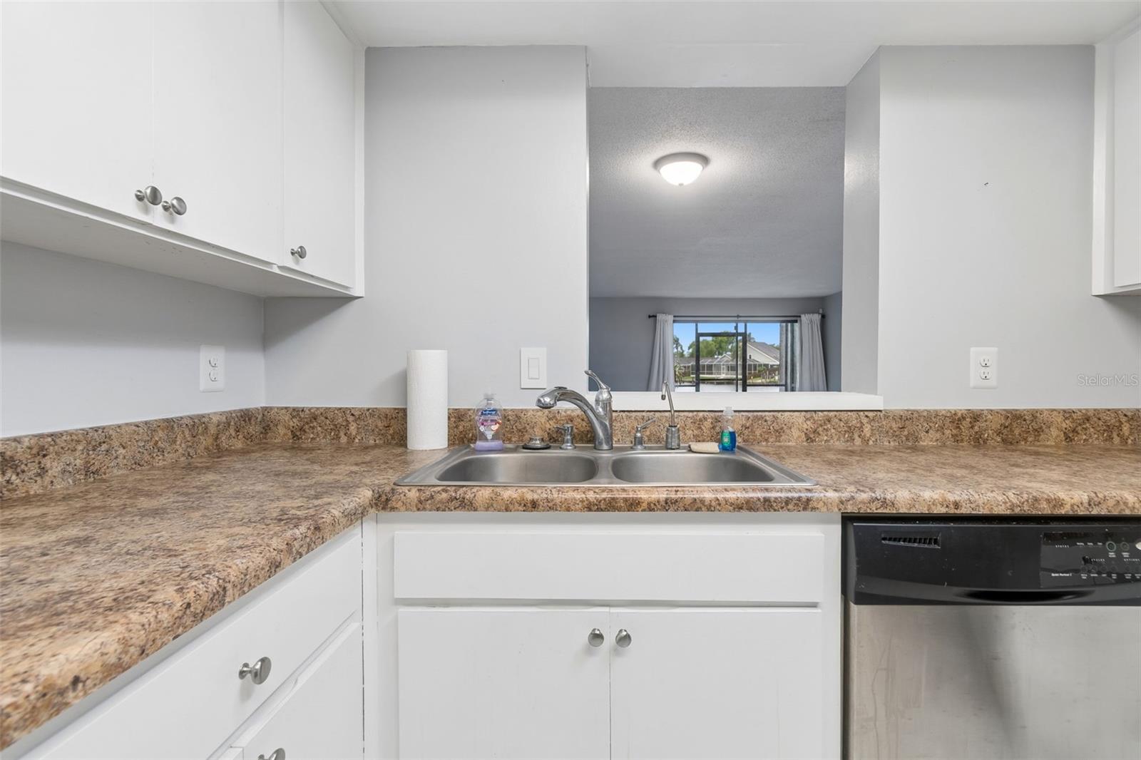 COLONY BAY CONDO ONE - Residential