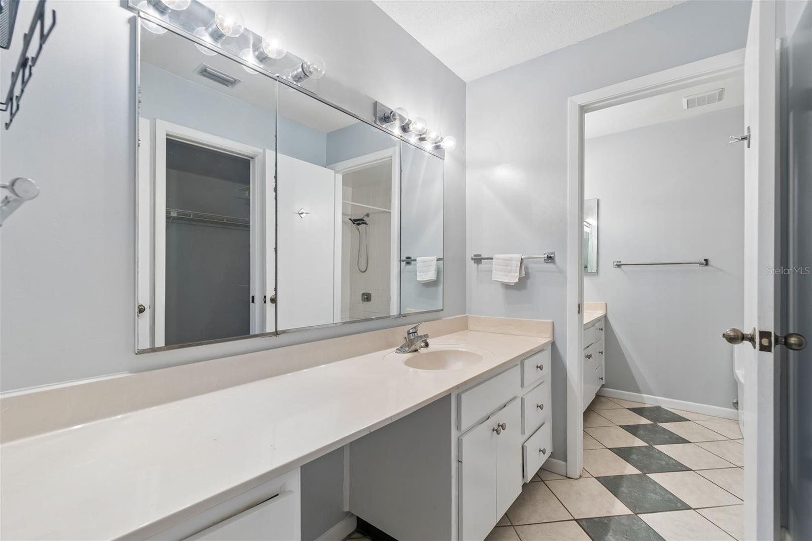 COLONY BAY CONDO ONE - Residential