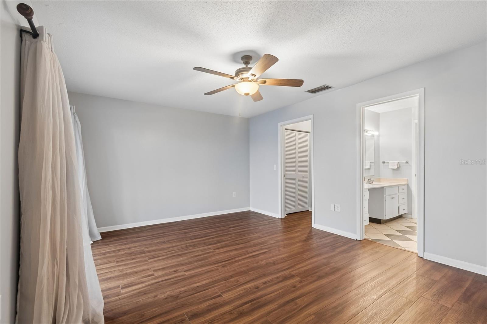 COLONY BAY CONDO ONE - Residential