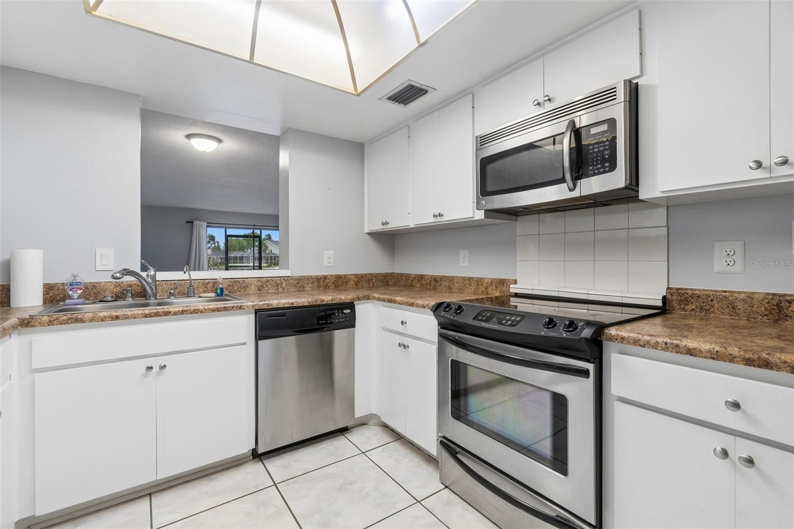 COLONY BAY CONDO ONE - Residential