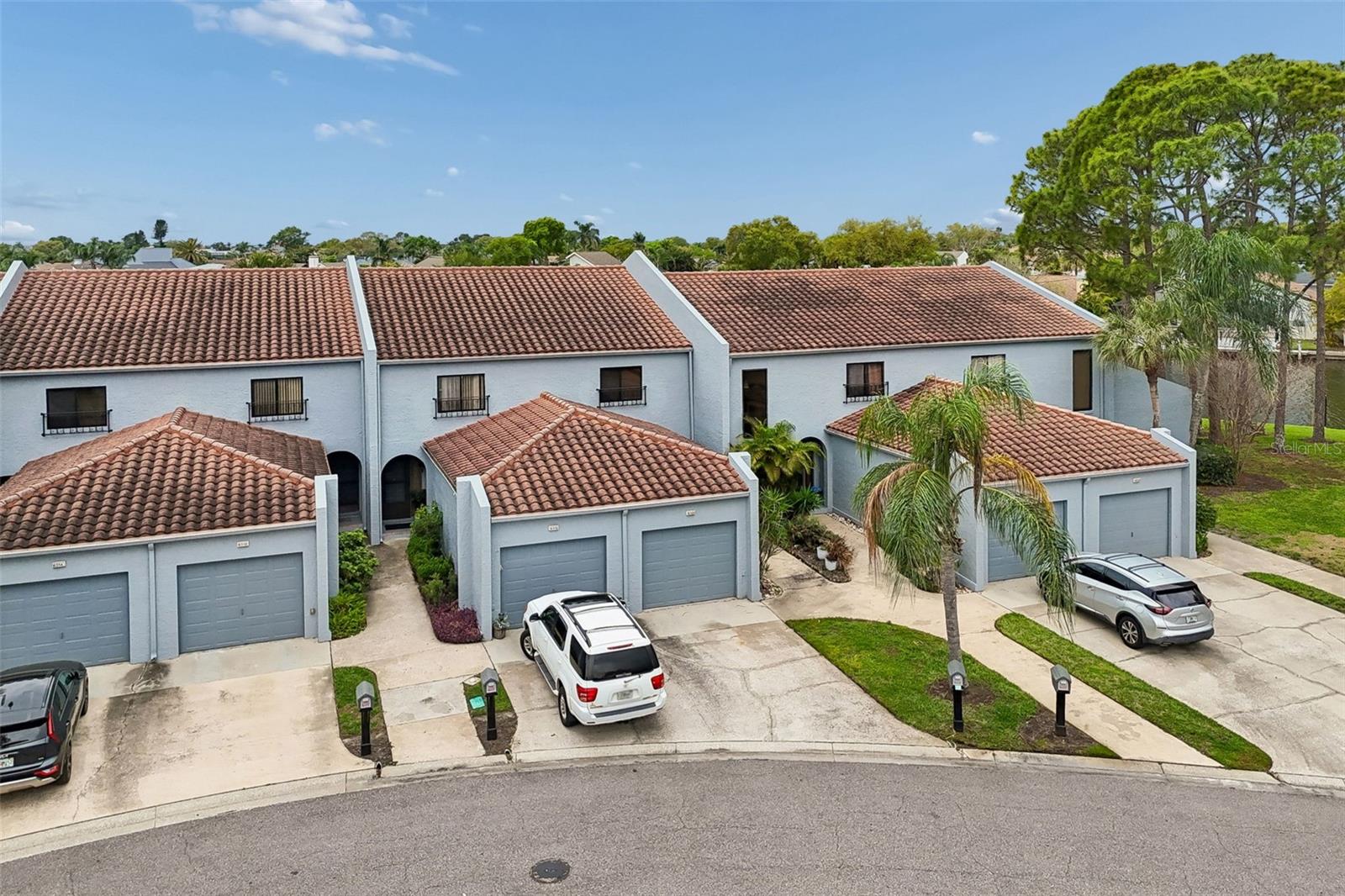 COLONY BAY CONDO ONE - Residential