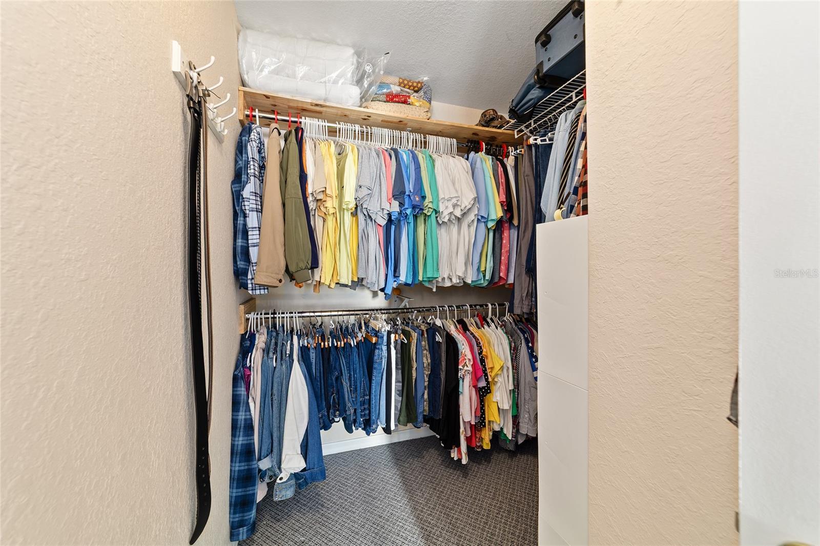 OAK RUN FAIRWAY OAKS - Residential