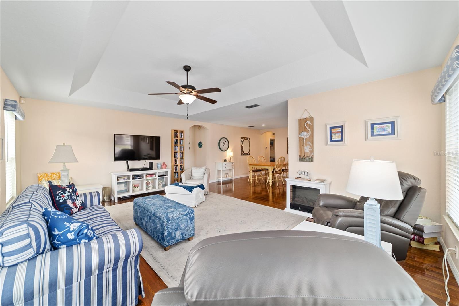 OAK RUN FAIRWAY OAKS - Residential