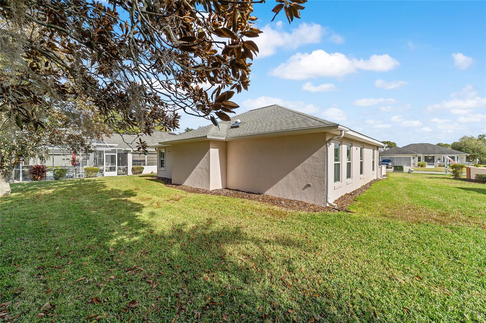 OAK RUN FAIRWAY OAKS - Residential