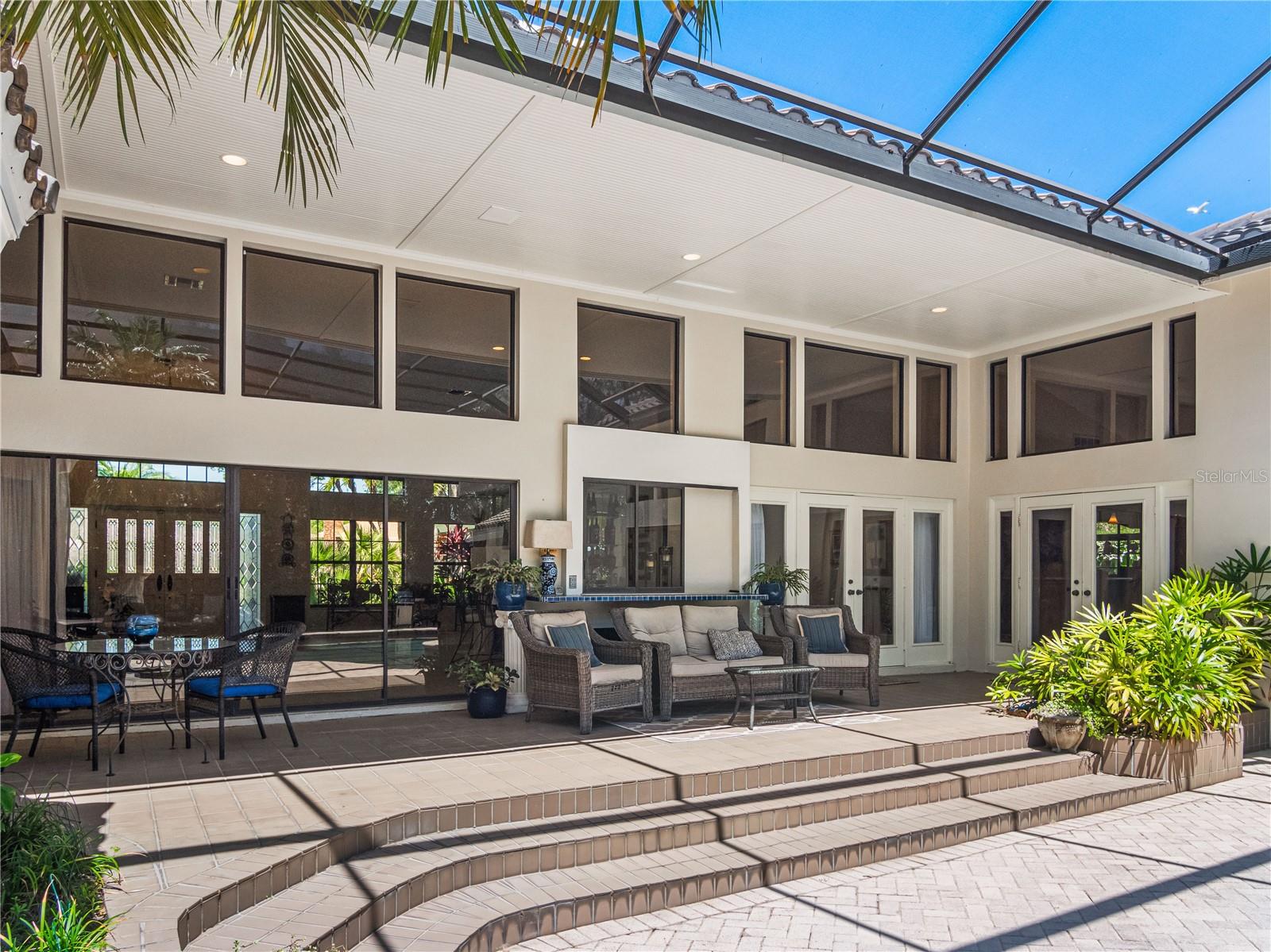 1614 HAMPTON LANE