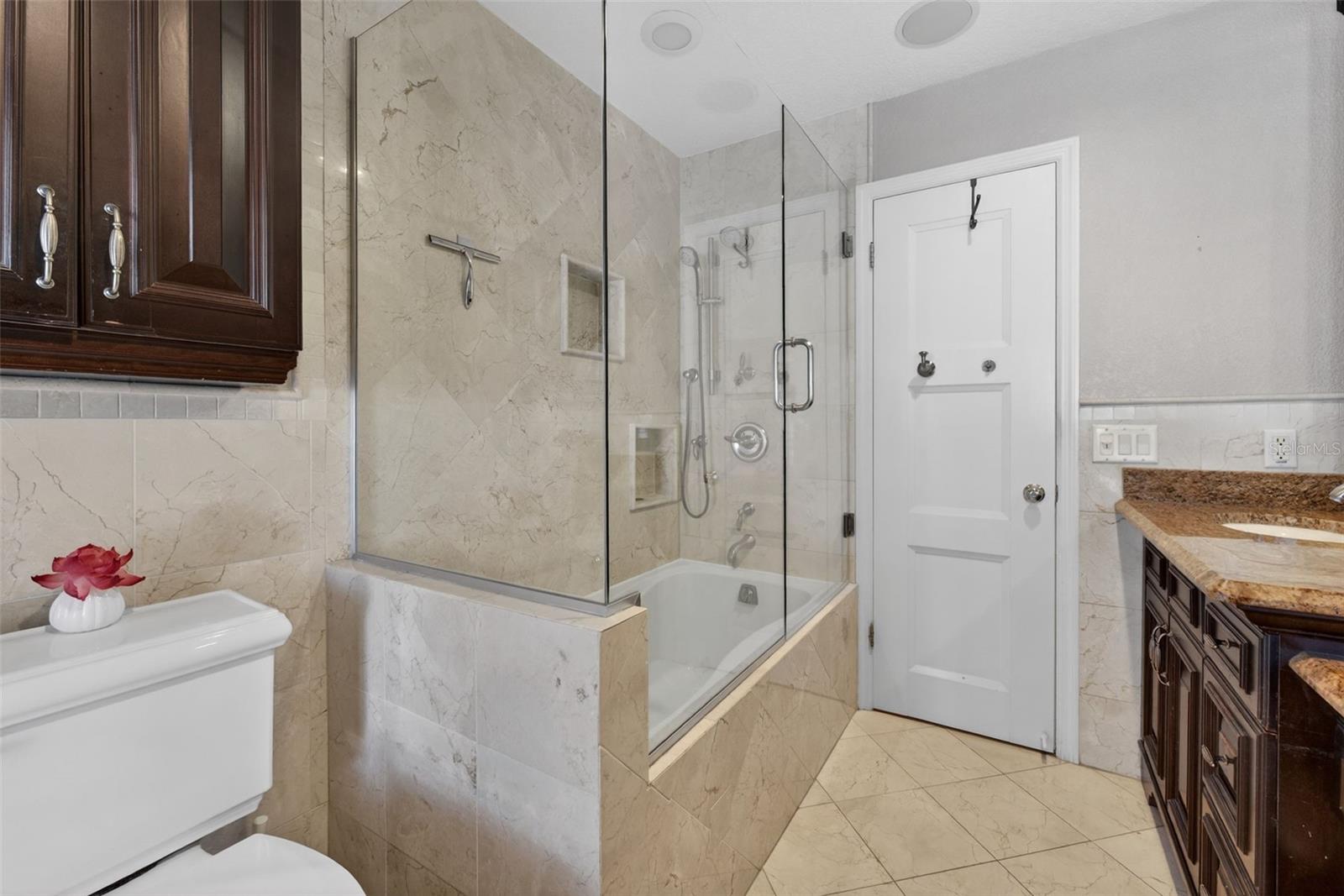 KENILWORTH SHORES SECTION FOUR Y/71 LOT 21 BLK B - Residential