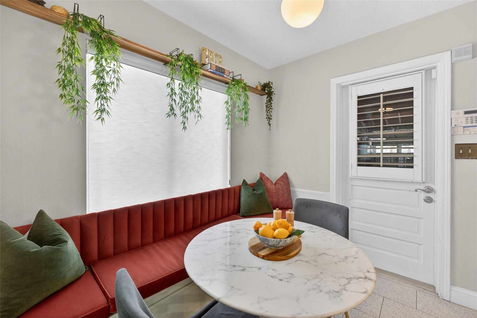 KENILWORTH SHORES SECTION FOUR Y/71 LOT 21 BLK B - Residential