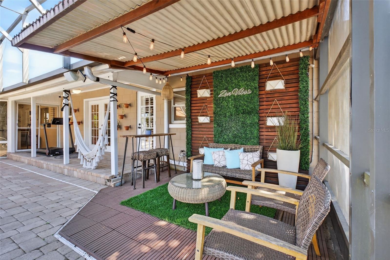 KENILWORTH SHORES SECTION FOUR Y/71 LOT 21 BLK B - Residential