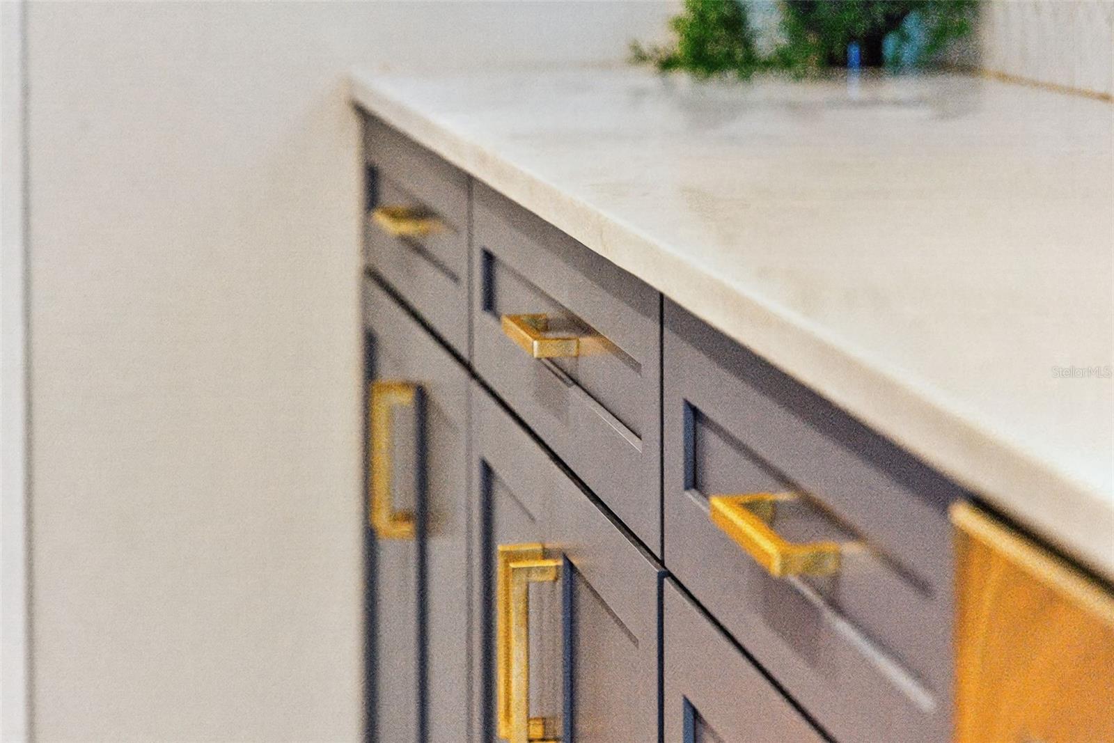 KENILWORTH SHORES SECTION FOUR Y/71 LOT 21 BLK B - Residential