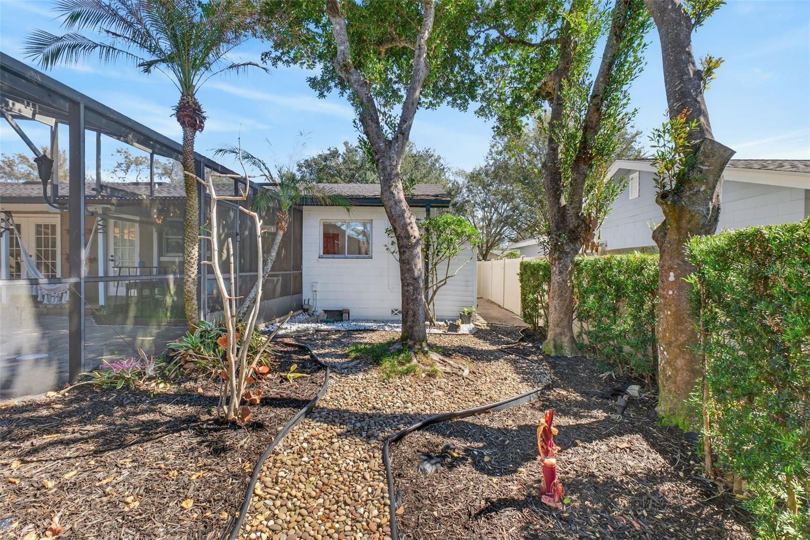 KENILWORTH SHORES SECTION FOUR Y/71 LOT 21 BLK B - Residential