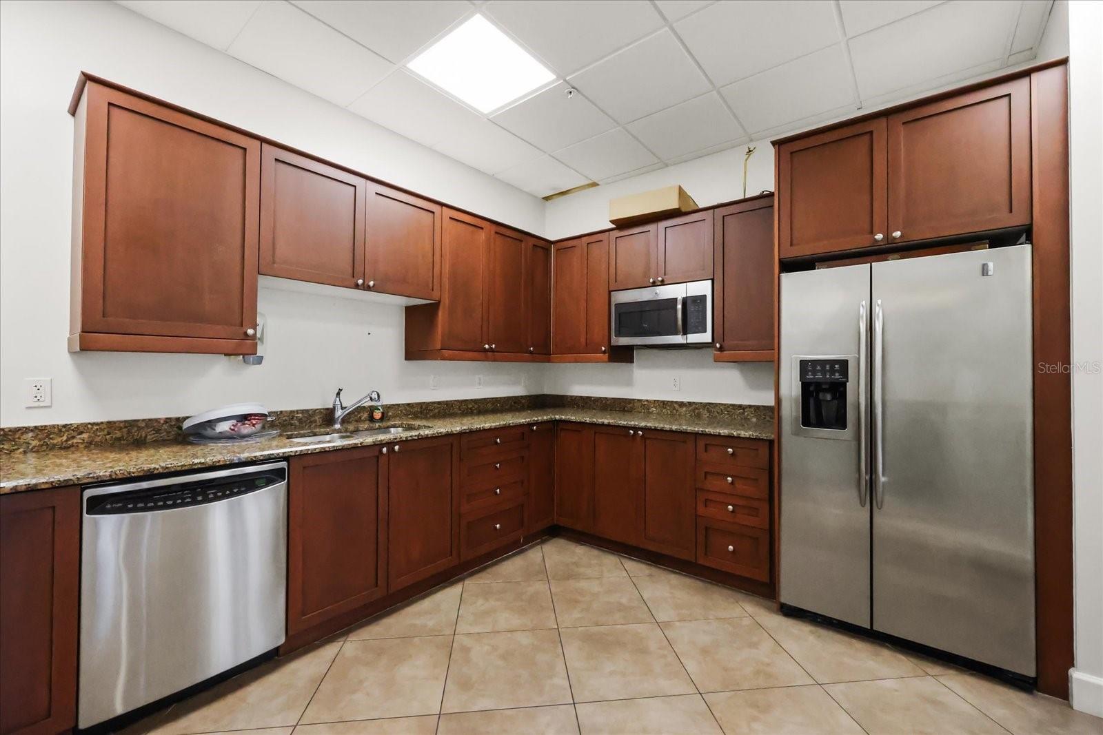 SANCTUARY DOWNTOWN CONDO - Residential