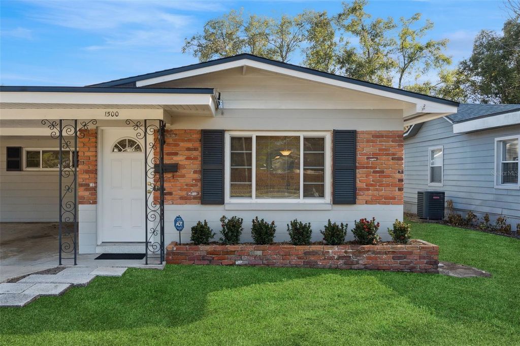 Photo of 1500 Nebraska Street, Orlando, FL 32803 (MLS # O6386103)