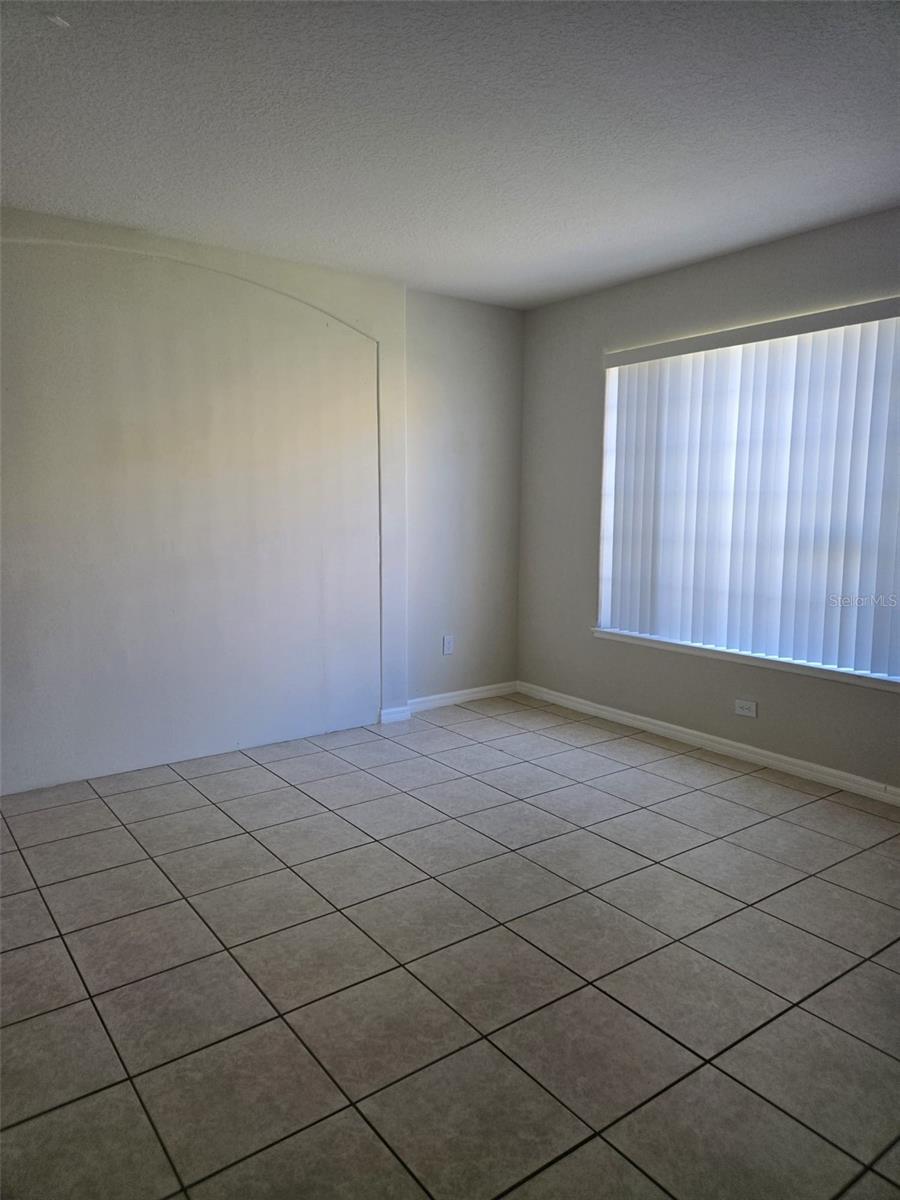 ISLAND WALK 49 71 - Residential Lease