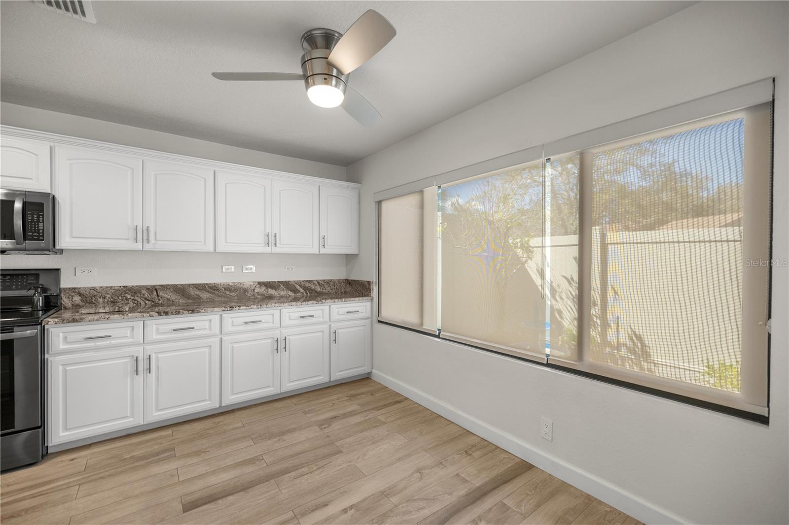 STONEWOOD VILLAS 03 - Residential