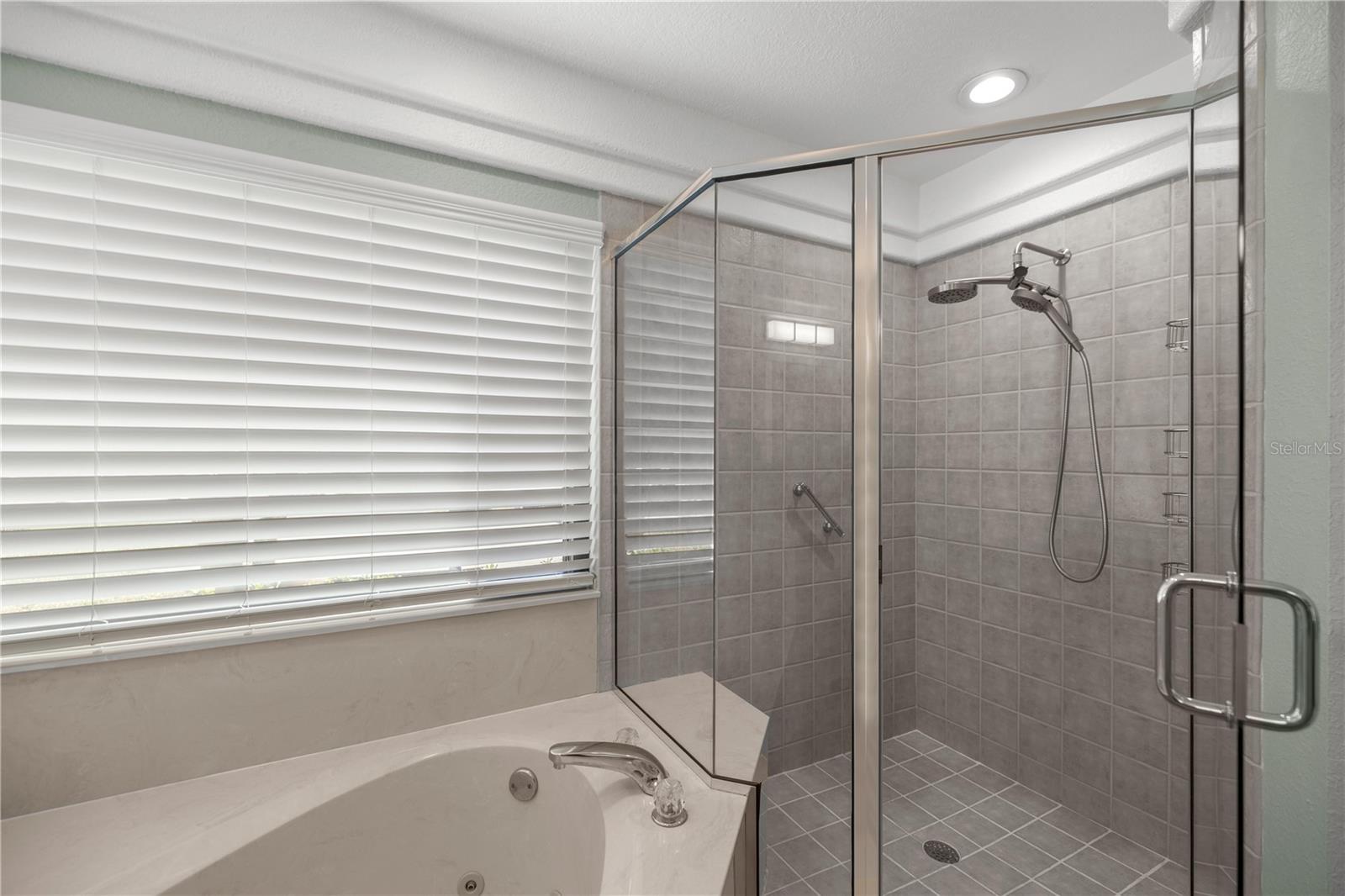 STONEWOOD VILLAS 03 - Residential