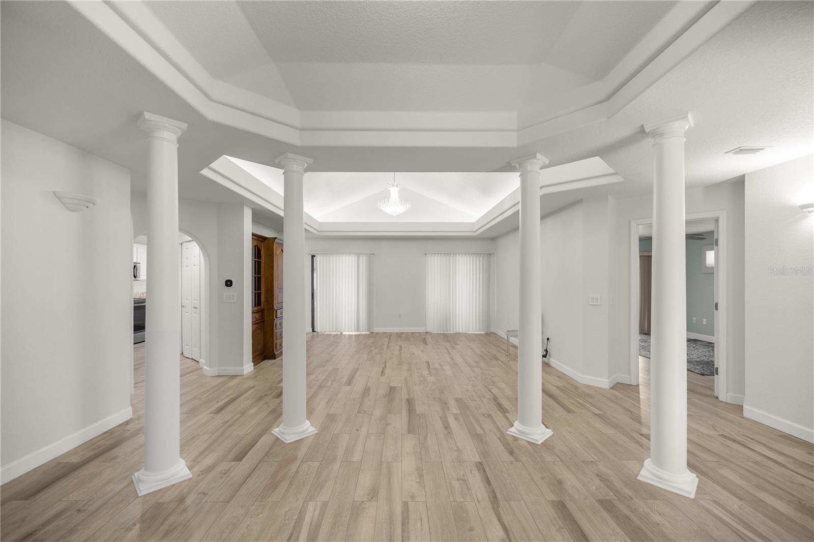 STONEWOOD VILLAS 03 - Residential