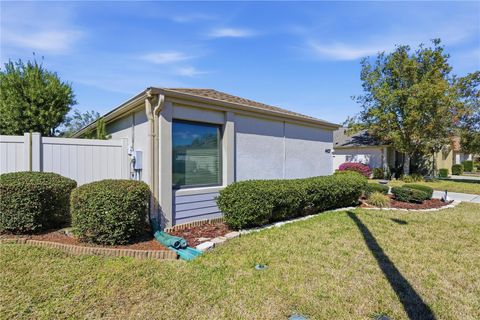 Tiny photo for 4427 NE 5th Street, Ocala, FL 34470 (MLS # OM719894)